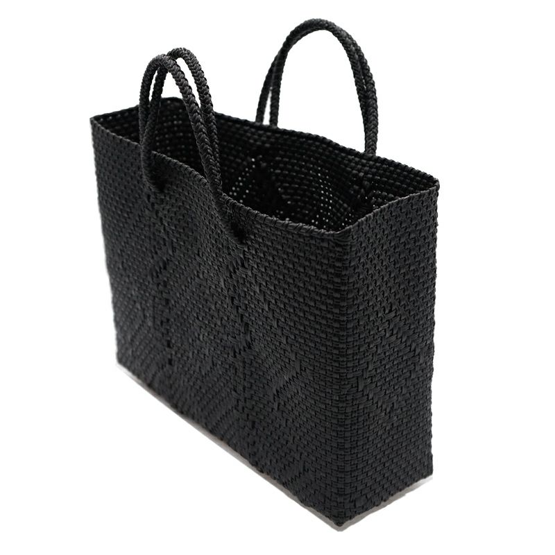 MERCADO BAG - CANGREJO - SHORT STYLE - Black (SHORT S) | Letra 