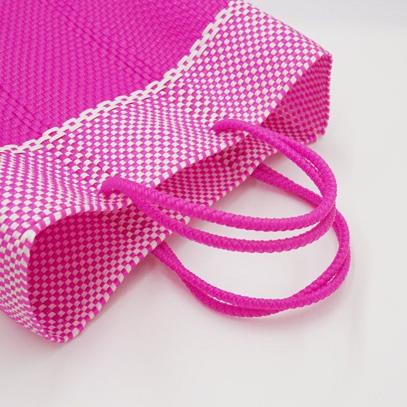 ハンドルの配色の個体差の例