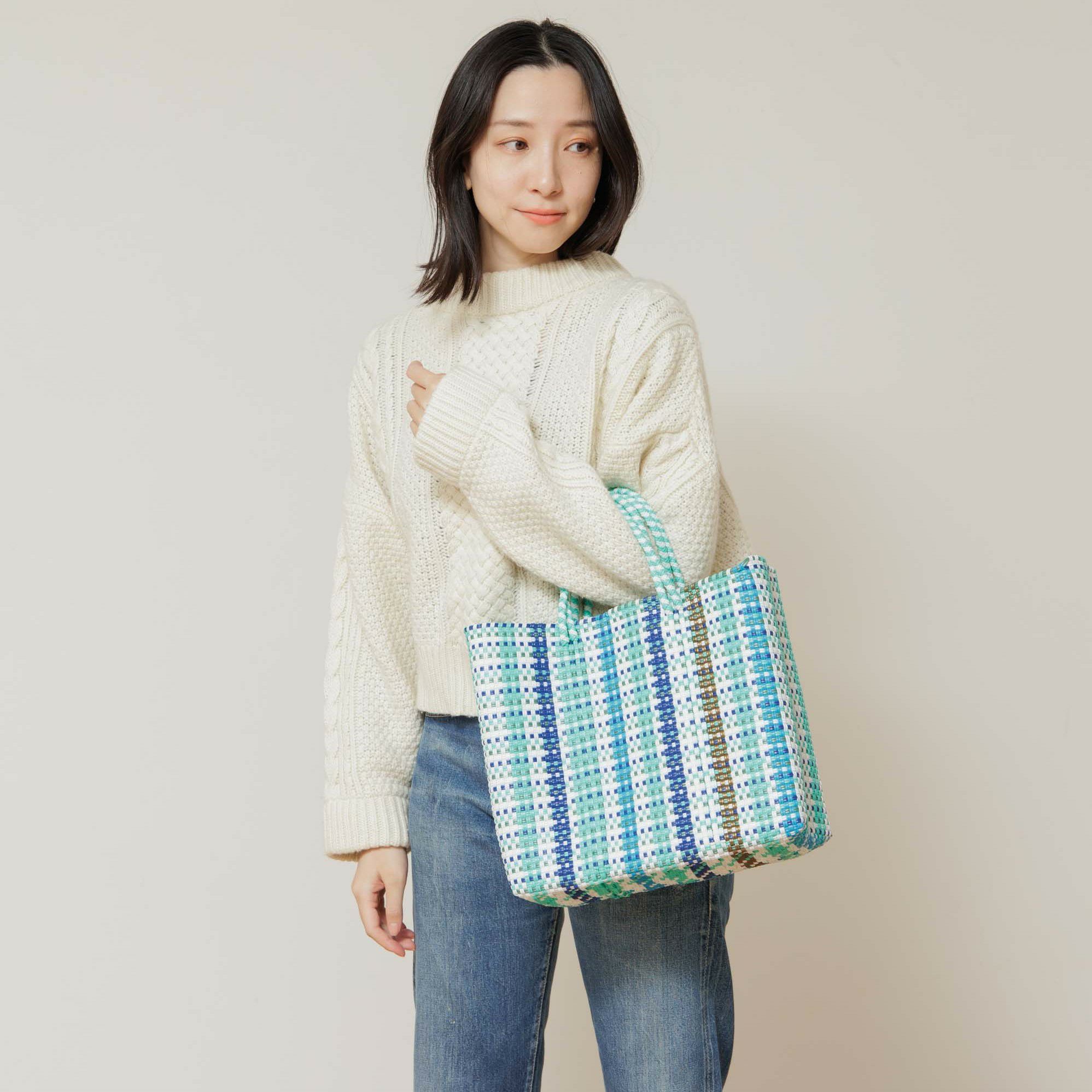 着用はイメージです。配色は若干異なる場合がございます。