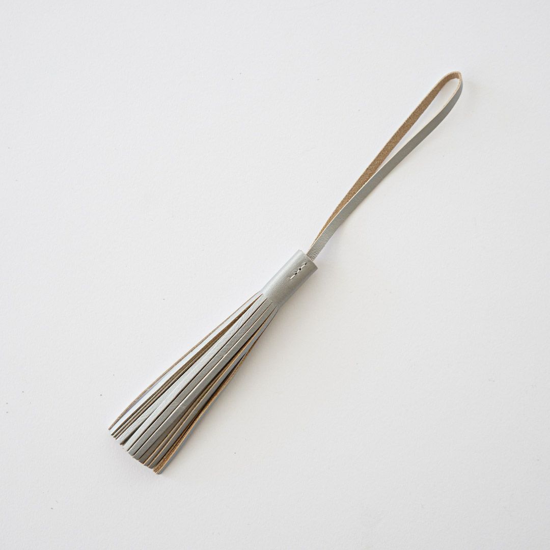 03:Silver