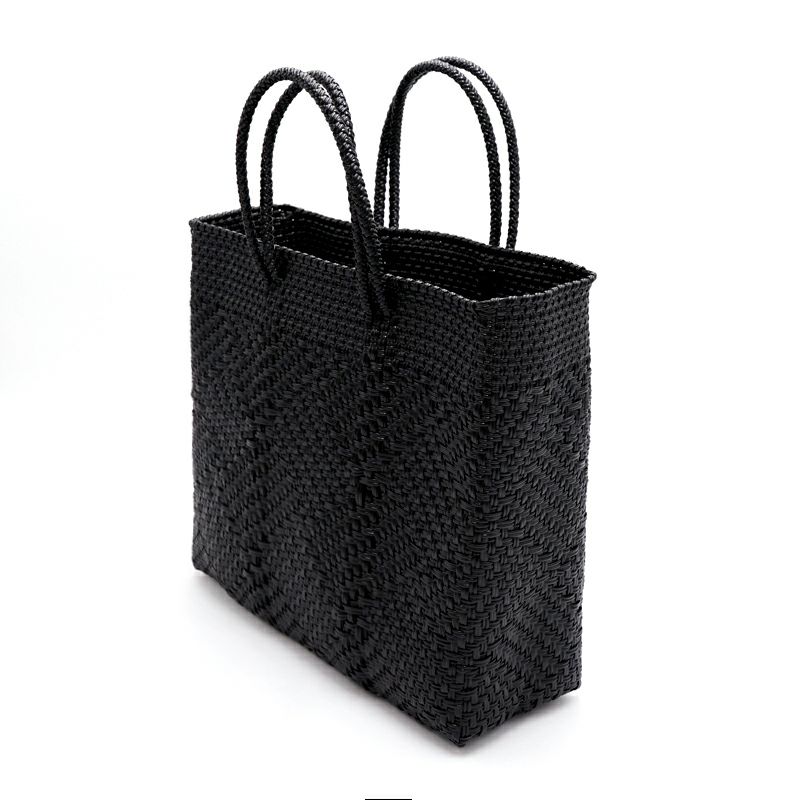 上部の幅などに個体差がございます※お選びいただけません