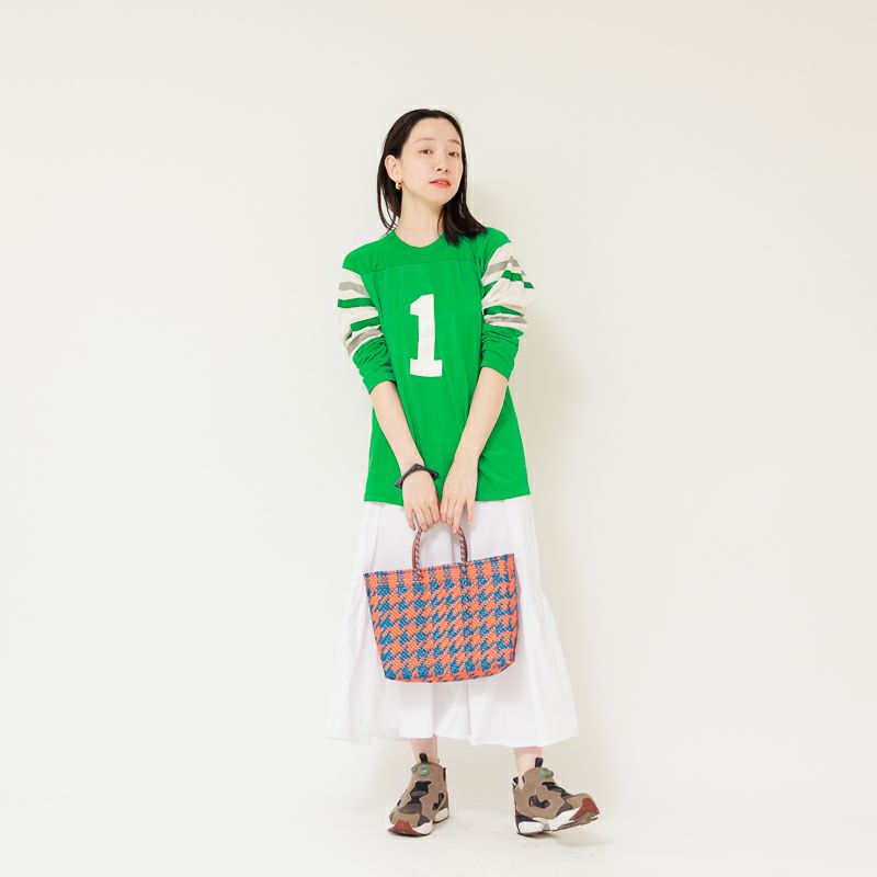 柄のバランスには個体差がございますのでご了承ください。