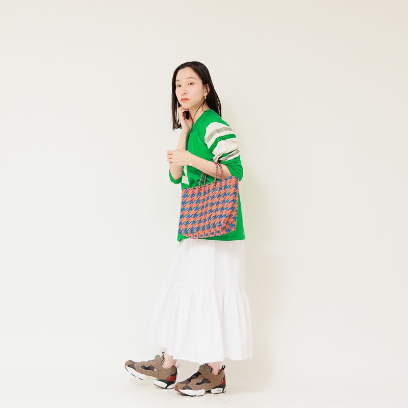 柄のバランスには個体差がございますのでご了承ください。