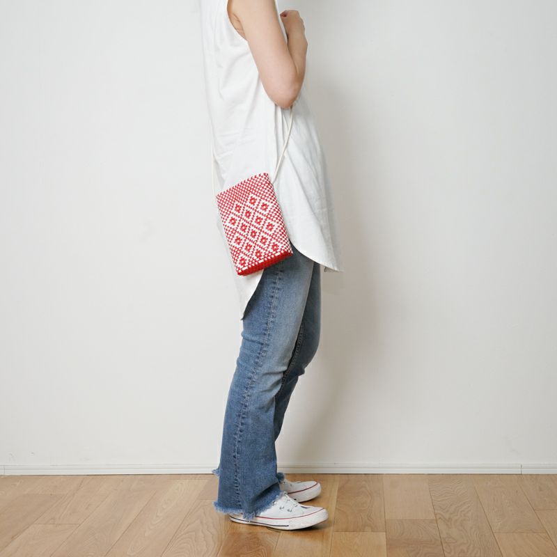 MERCADO POUCH - ROMBO - Red / White | Letra｜レトラ公式通販