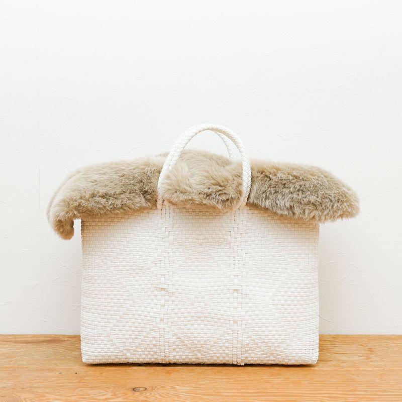 ECO FUR BAG COVER 2023 - Beige - | Letra｜レトラ公式通販