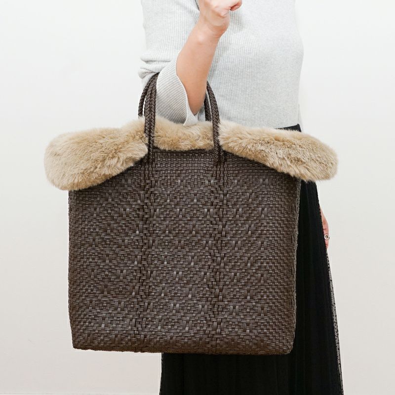 ECO FUR BAG COVER 2023 - Beige - | Letra｜レトラ公式通販