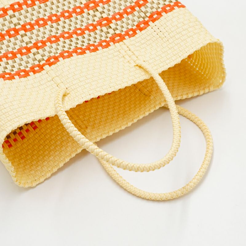 上下の余白・柄の個数に個体差がございます。※お選びいただけません。