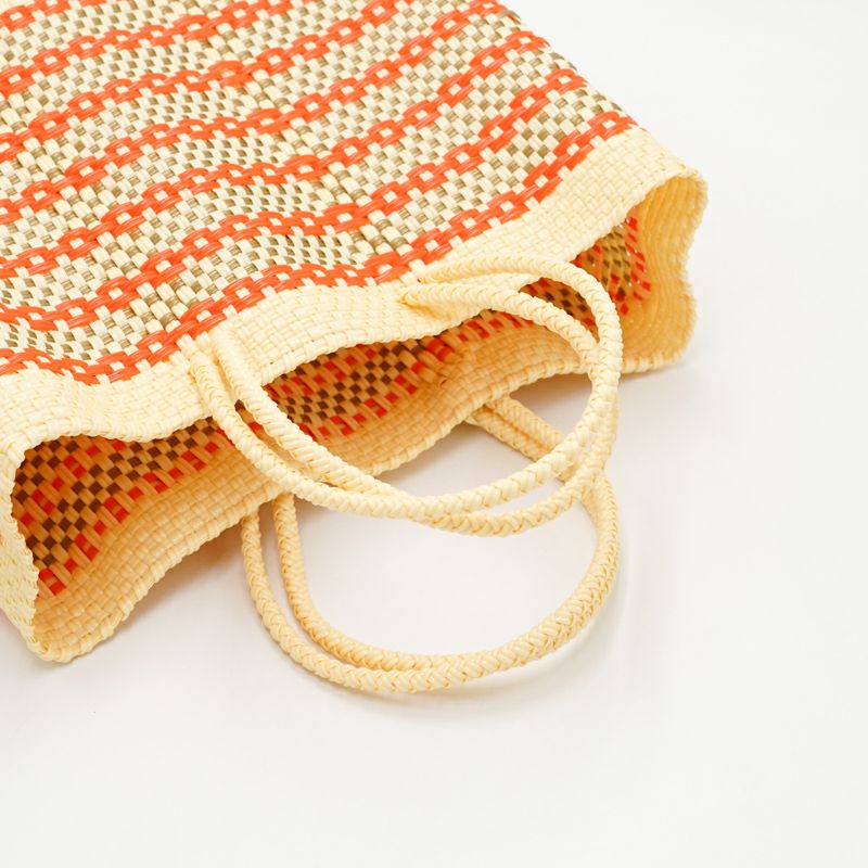 上下の余白・柄の個数に個体差がございます。※お選びいただけません。