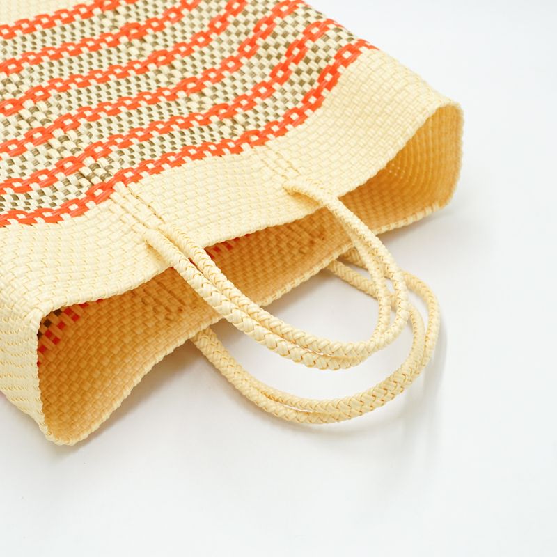 上下の余白・柄の個数に個体差がございます。※お選びいただけません。