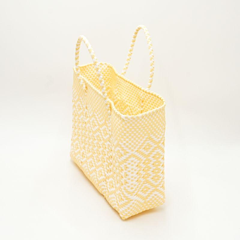 上下の余白・柄の個数に個体差がございます。※お選びいただけません。