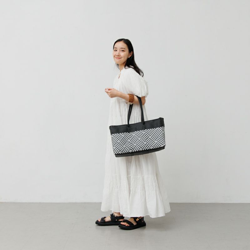 ※着用写真は実際のデザインと異なる場合がございます。