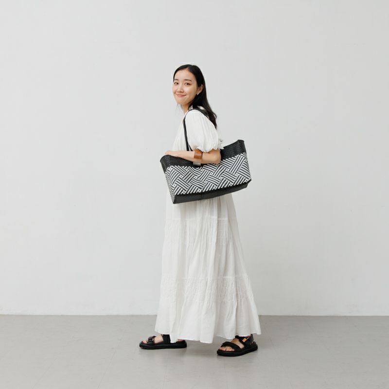 ※着用写真は実際のデザインと異なる場合がございます。