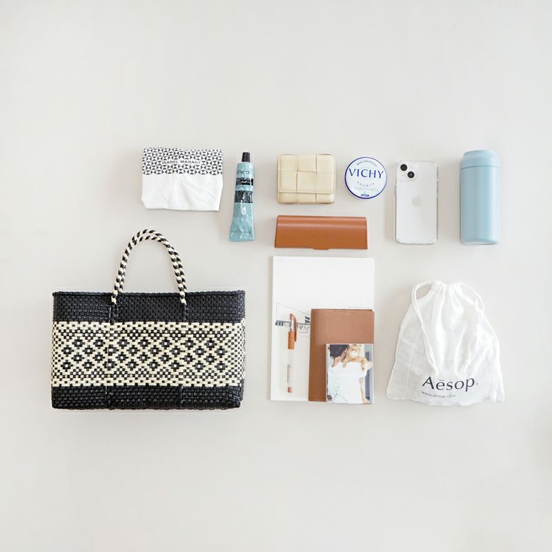 レトラメルカドバッグ白ショートS MERCADO BAG - CROSS LINE - SHORT STYLE - Silver / White