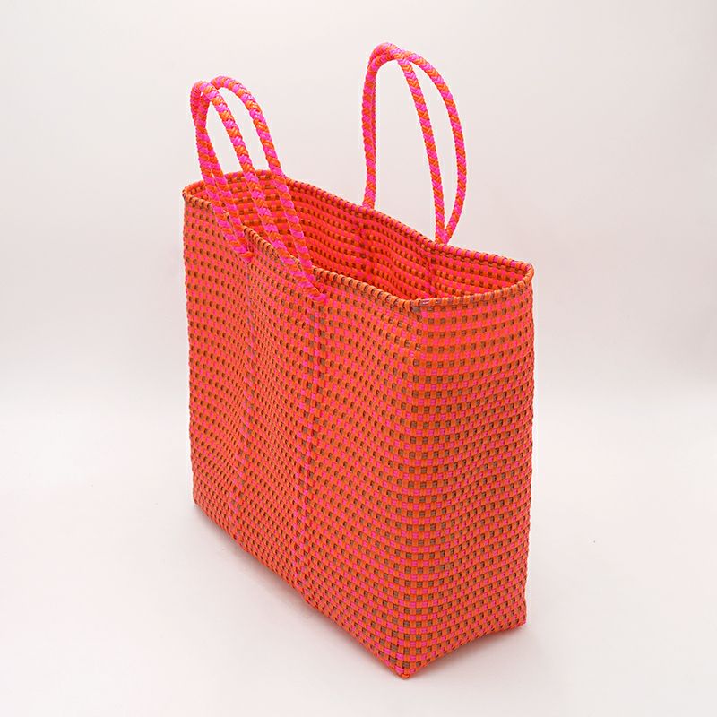 ハンドルのパターンが複数ございます。※お選びいただけません