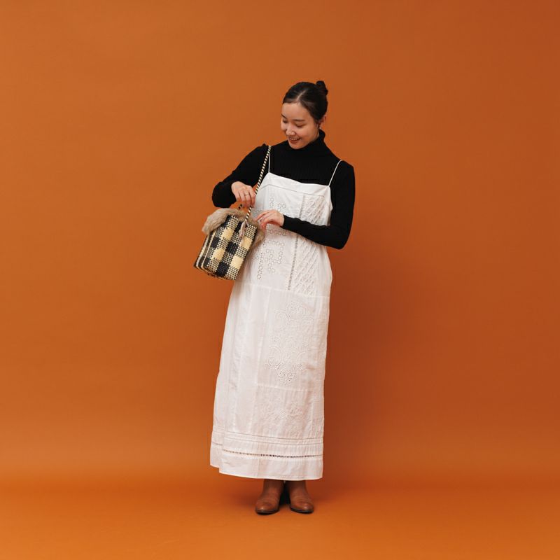 MERCADO BUCKET SLIM SINGLE SHOULDER - GINGHAM Black / Cream - with