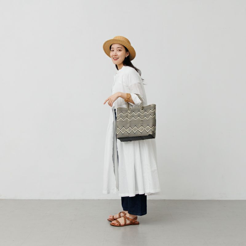 MERCADO BAG - PLAYA - Black / Cream (S) | Letra｜レトラ公式通販