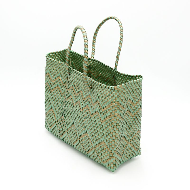 柄のバランスに個体差がございます。※お選びいただけません。