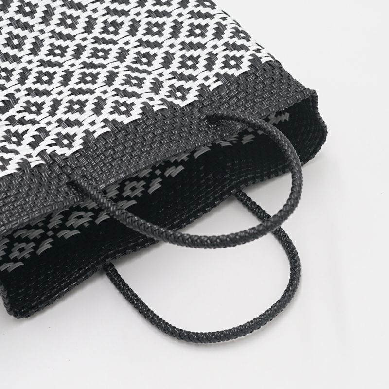 ハンドルに個体差がございます※お選びいただけません。