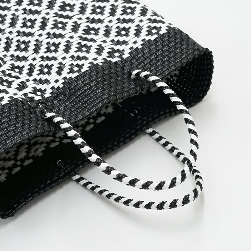 ハンドルに個体差がございます※お選びいただけません。