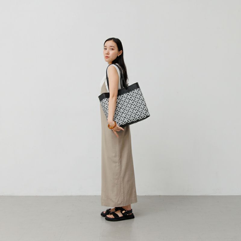 ※着用写真は実際のデザインと異なる場合がございます。