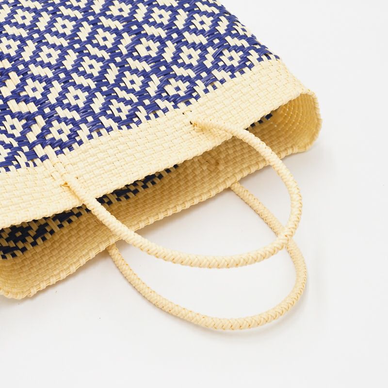 ハンドルに個体差がございます※お選びいただけません。