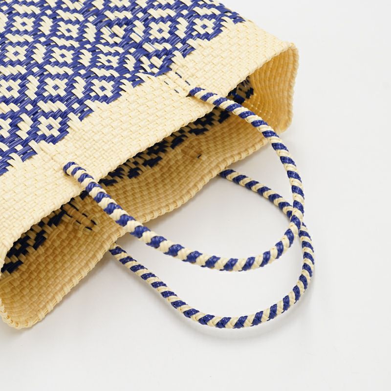 ハンドルに個体差がございます※お選びいただけません。