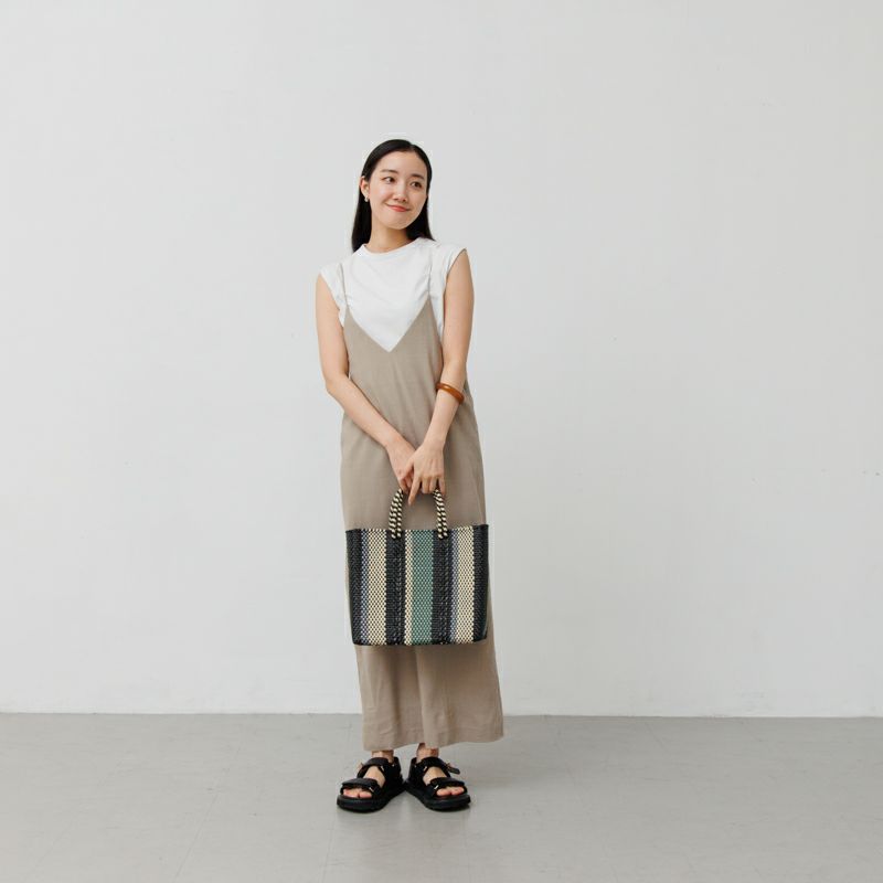 【新品同様】【レア】レトラ　メルカドバッグ　Mサイズ　グレー×アイボリー★ MERCADO BAG - RAYA - Black / Metallic Green / Cream / Silver