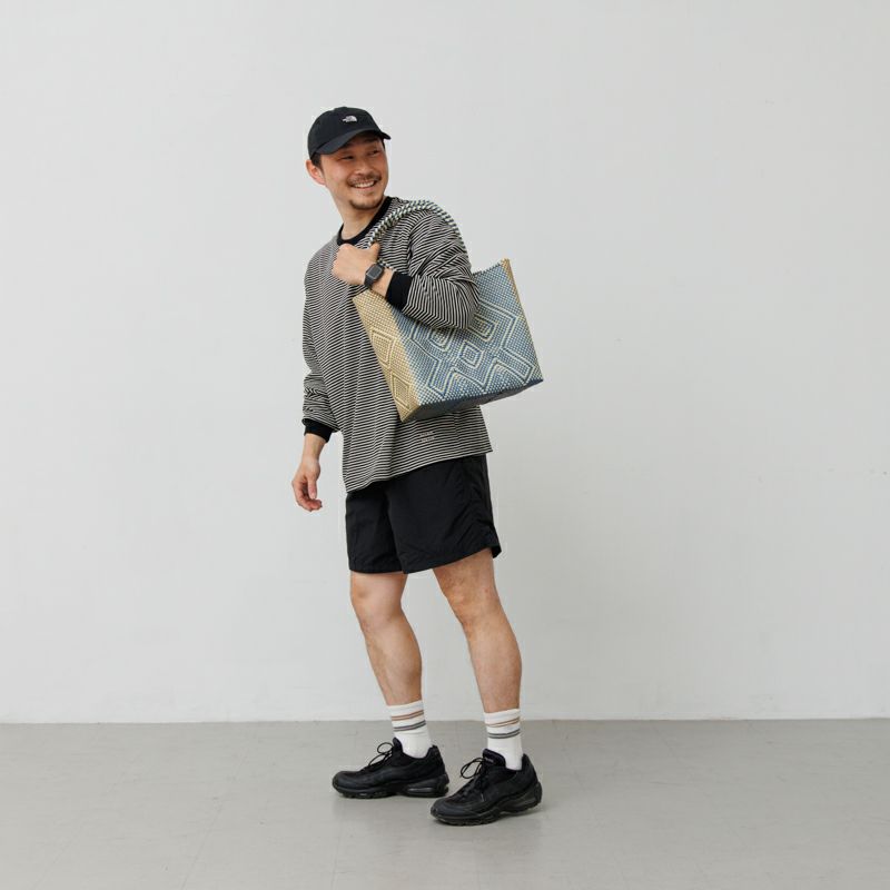 ※着用写真は実際のデザインと異なる場合がございます。