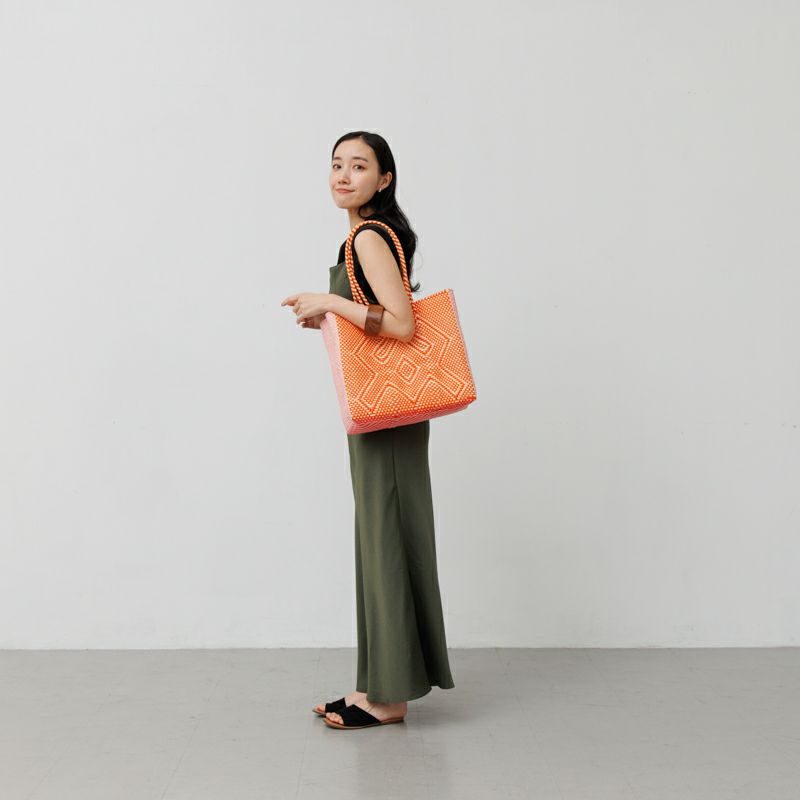 ※着用写真は実際のデザインと異なる場合がございます。