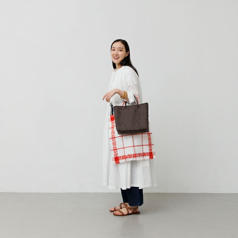 【美品】Letra MERCADO BAG - TAPETE (S) MERCADO BAG - TAPETE - Black (S) | Letra｜レトラ公式通販