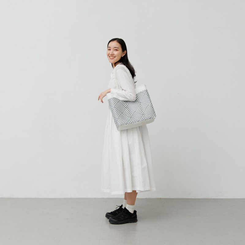 ※着用写真は実際のデザインと異なる場合がございます。