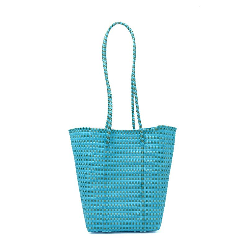 手で整え、このような形状にも出来ます。