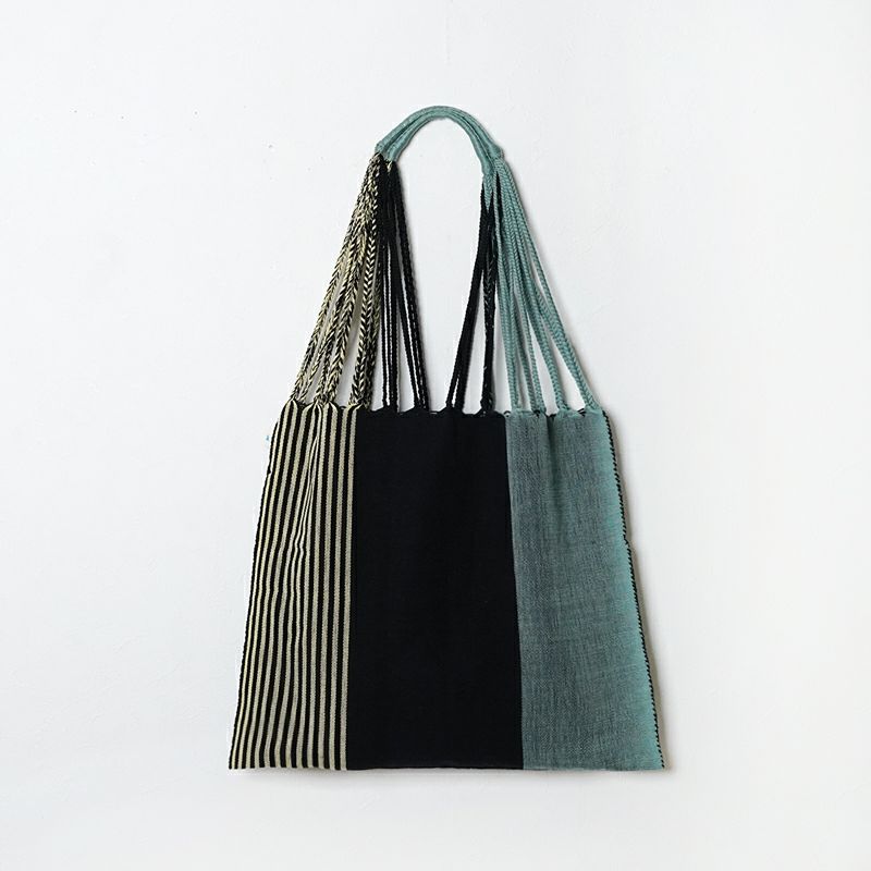 裏面※柄が左右反転している場合もございます