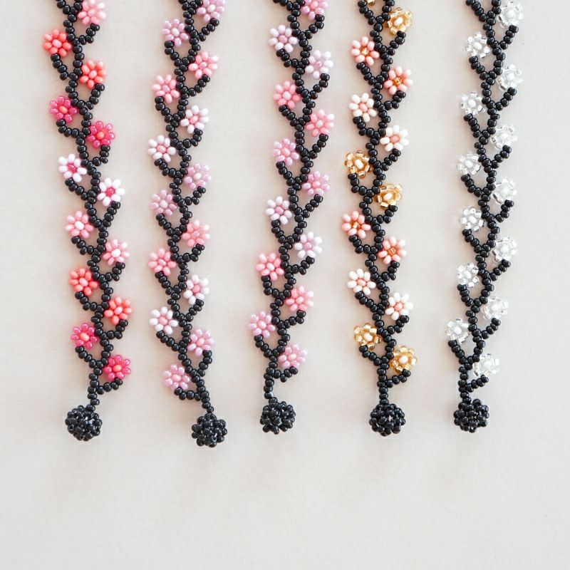 【ご確認ください】留め具の形状に個体差がございます