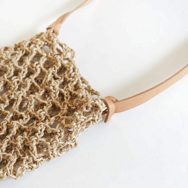 ショルダー部分アップ