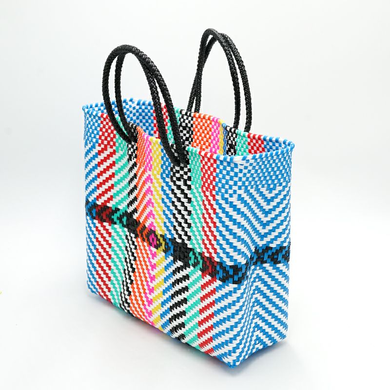 アソートは通常のサイズと異なる場合がございます。