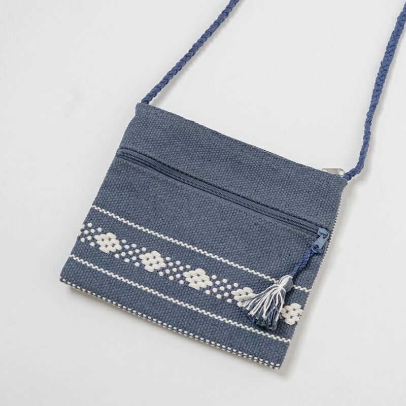 チャックは２箇所ございます