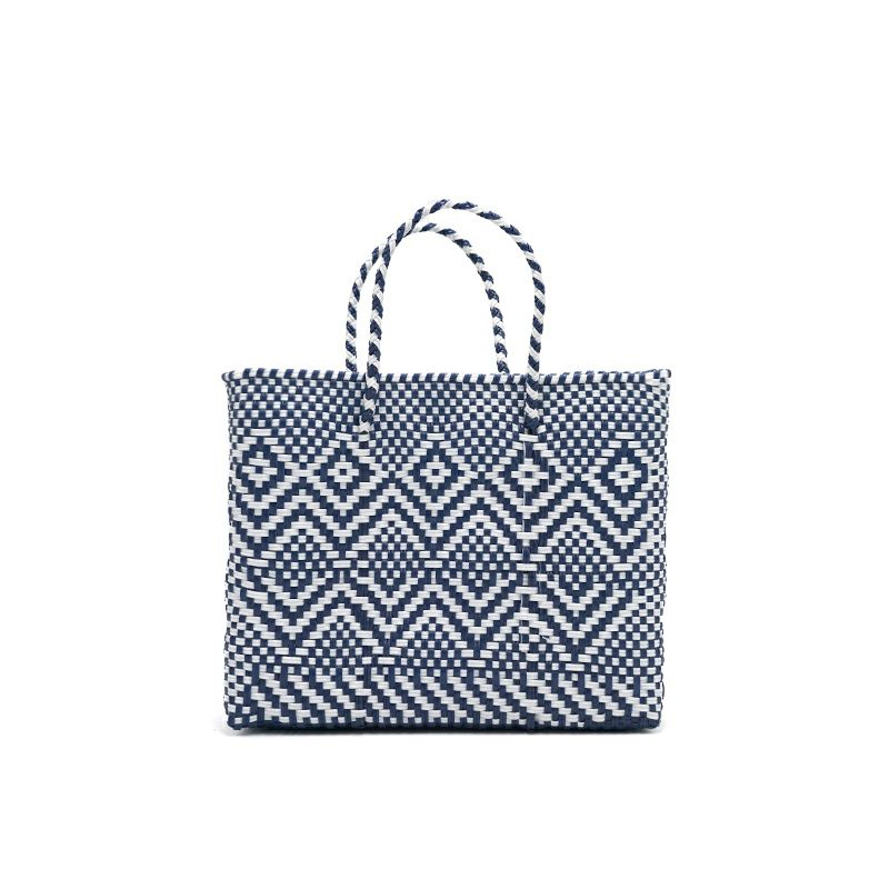 アソートは通常のサイズと異なる場合がございます。