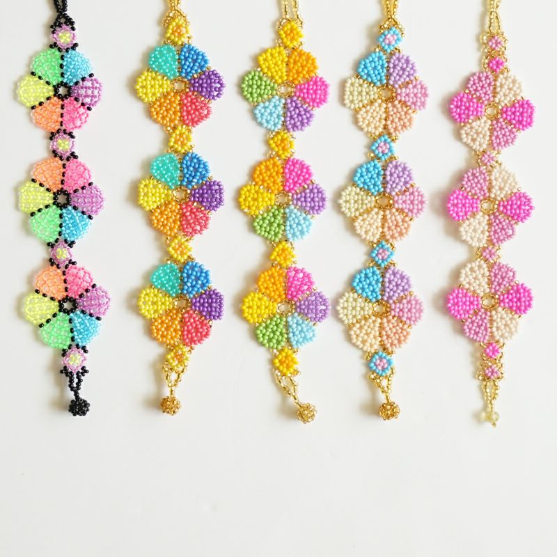 【ご確認ください】留め具の形状に個体差がございます