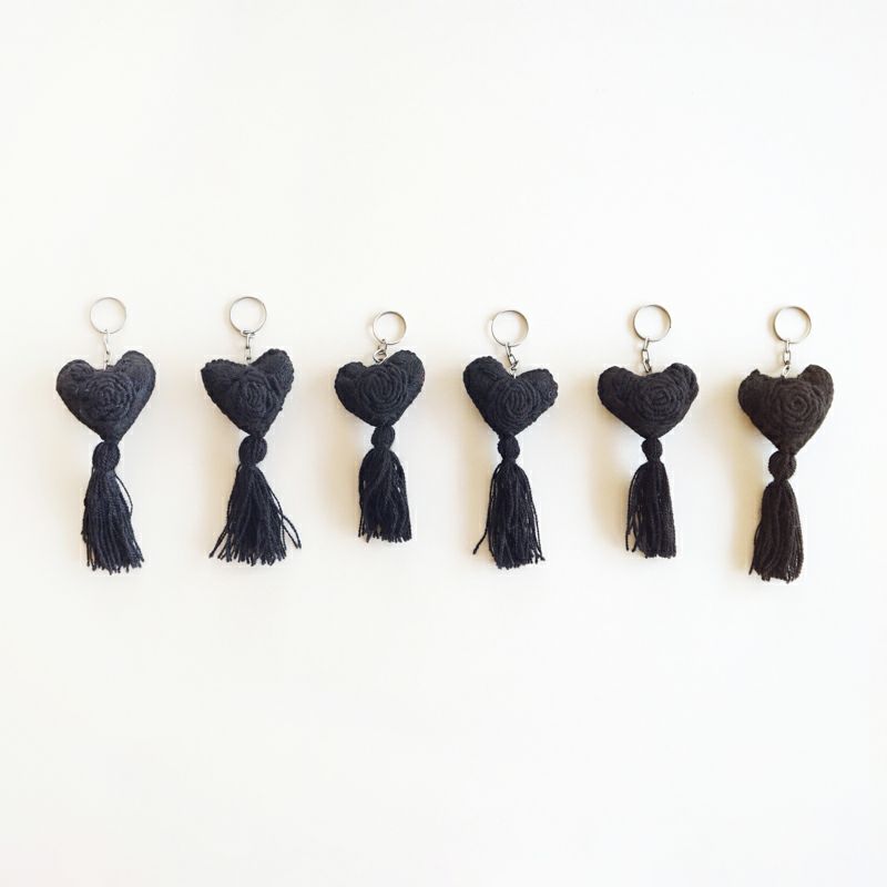 サイズや刺繍に個体差がございます※アソートのためお選びいただけません。