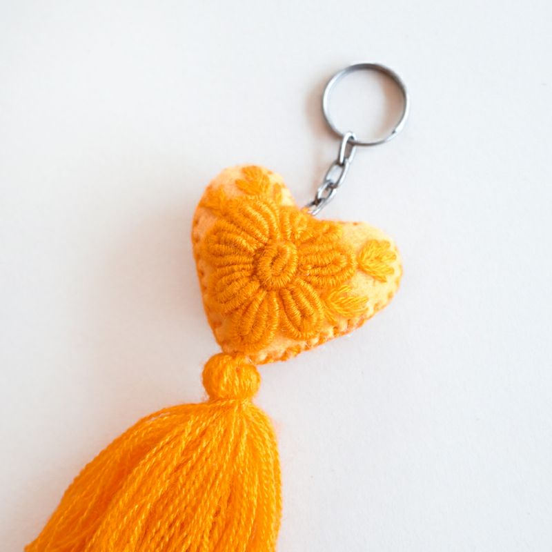 刺繍アップ