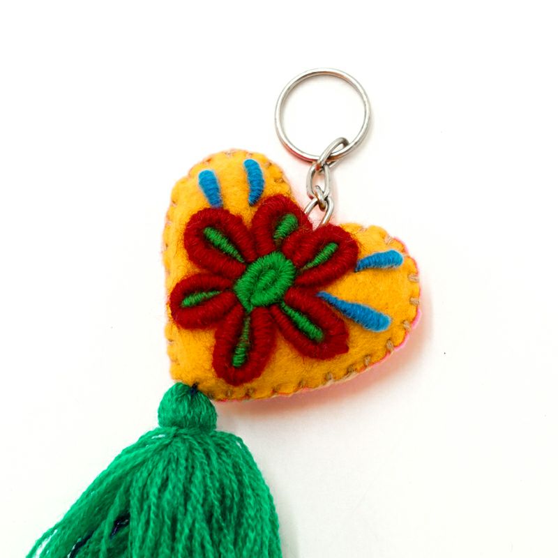 刺繍アップ