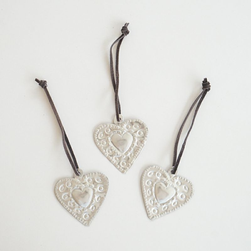 ハンドメイドのため個体差がございます※お選びいただけません。