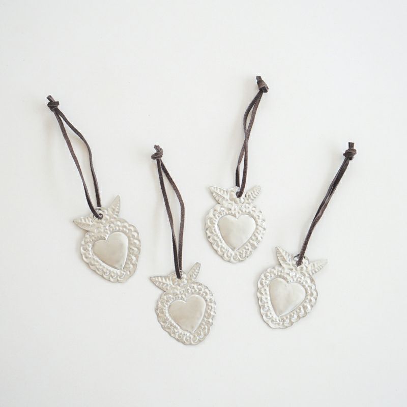 ハンドメイドのため個体差がございます※お選びいただけません。