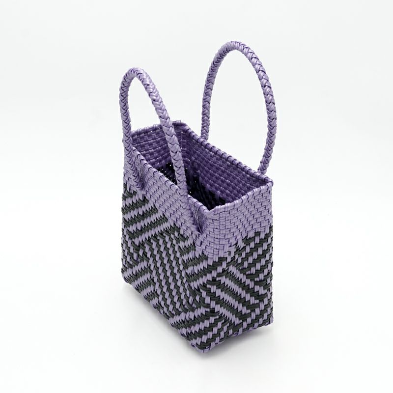 アソートは通常のサイズと異なる場合がございます。