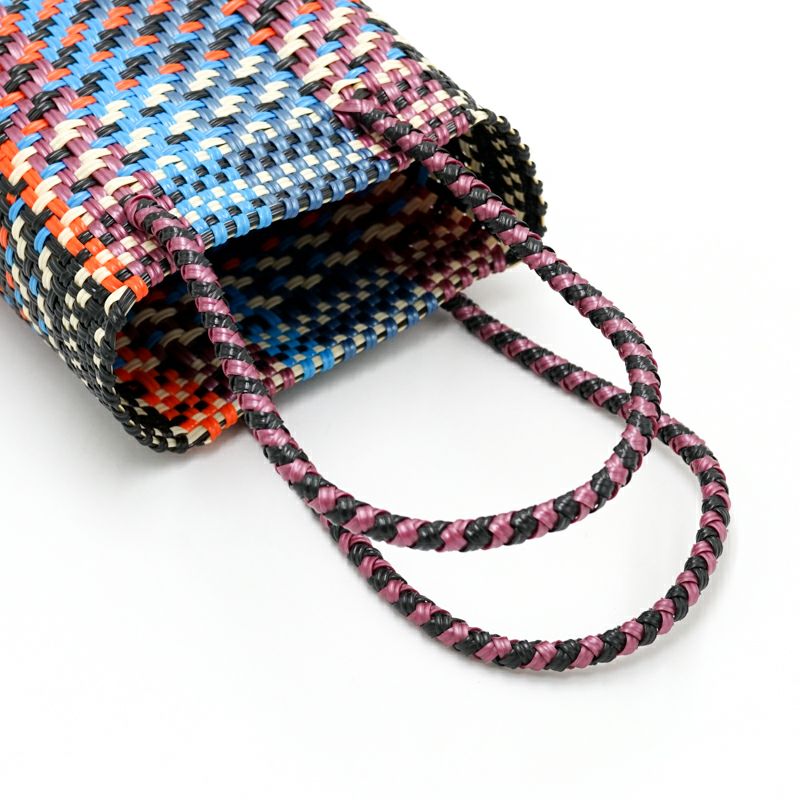 アソートは通常のサイズと異なる場合がございます。