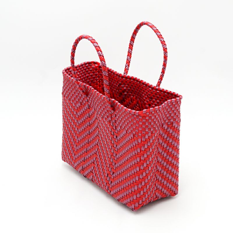 アソートは通常のサイズと異なる場合がございます。