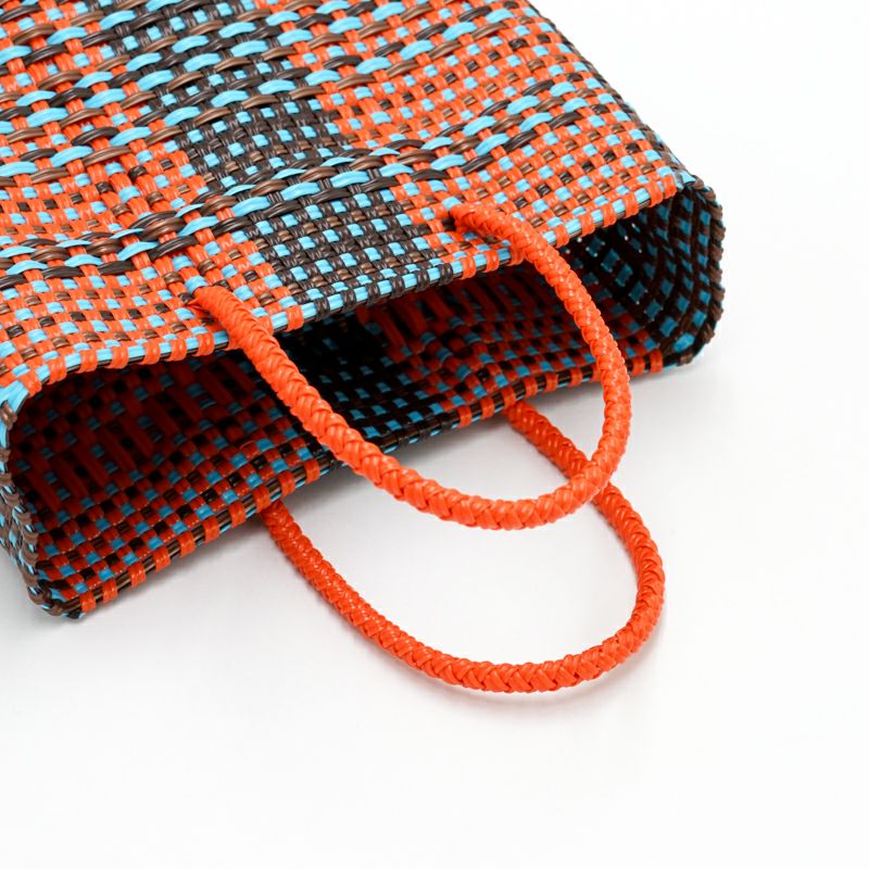 アソートは通常のサイズと異なる場合がございます。