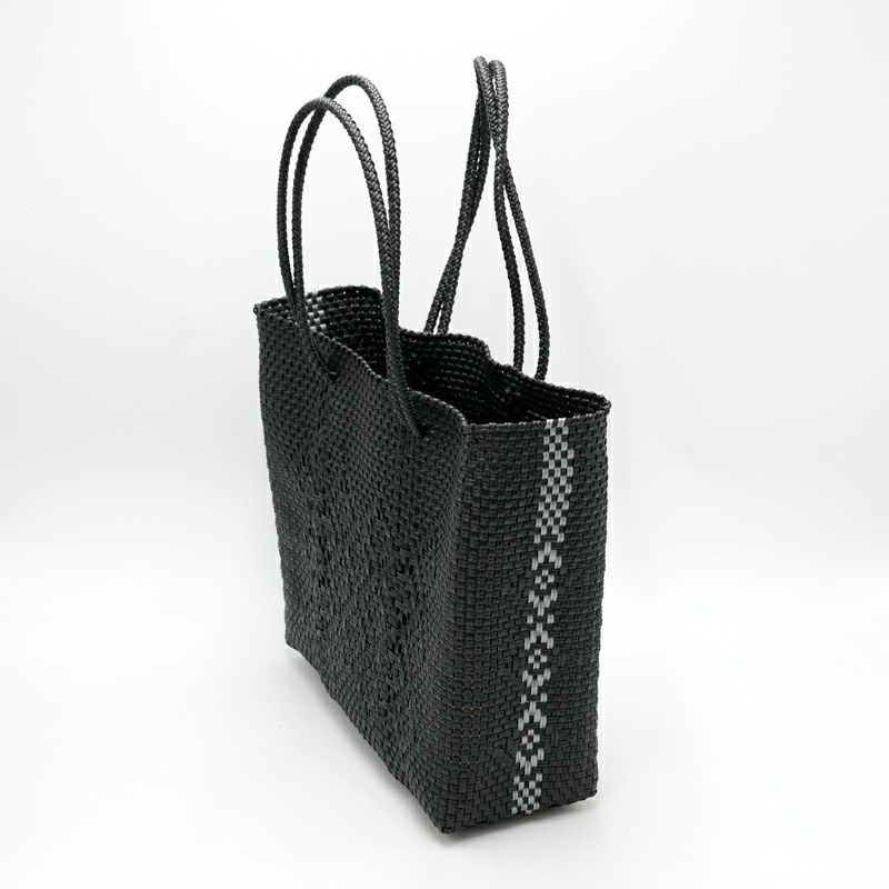 アソートは通常のサイズと異なる場合がございます。