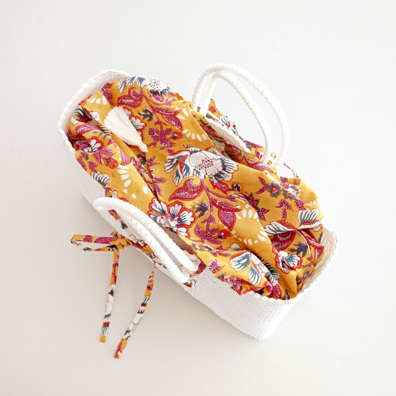 バッグのハンドルに付けられるインバッグです